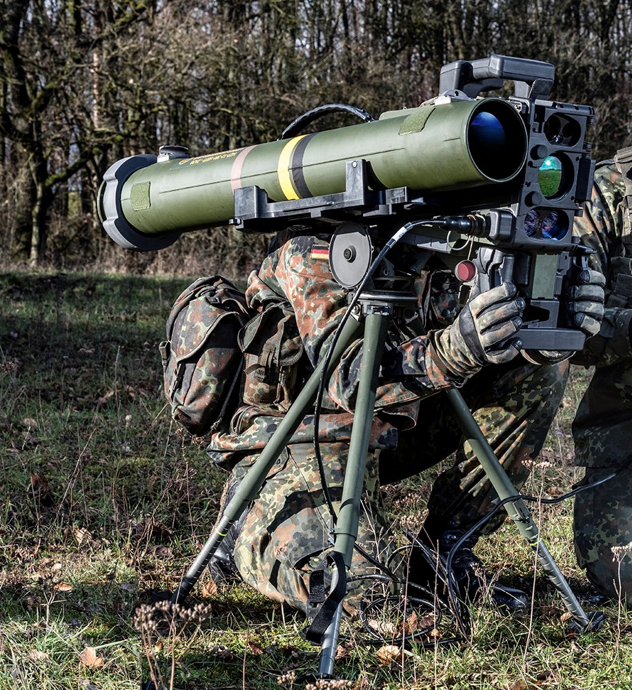 Missile+framework+contract+for+Rheinmetall%3A+Bundeswehr+orders+70mm+training+rockets+for+combat+helicopters+%E2%80%93+target+order+value+over+%E2%82%AC100+million