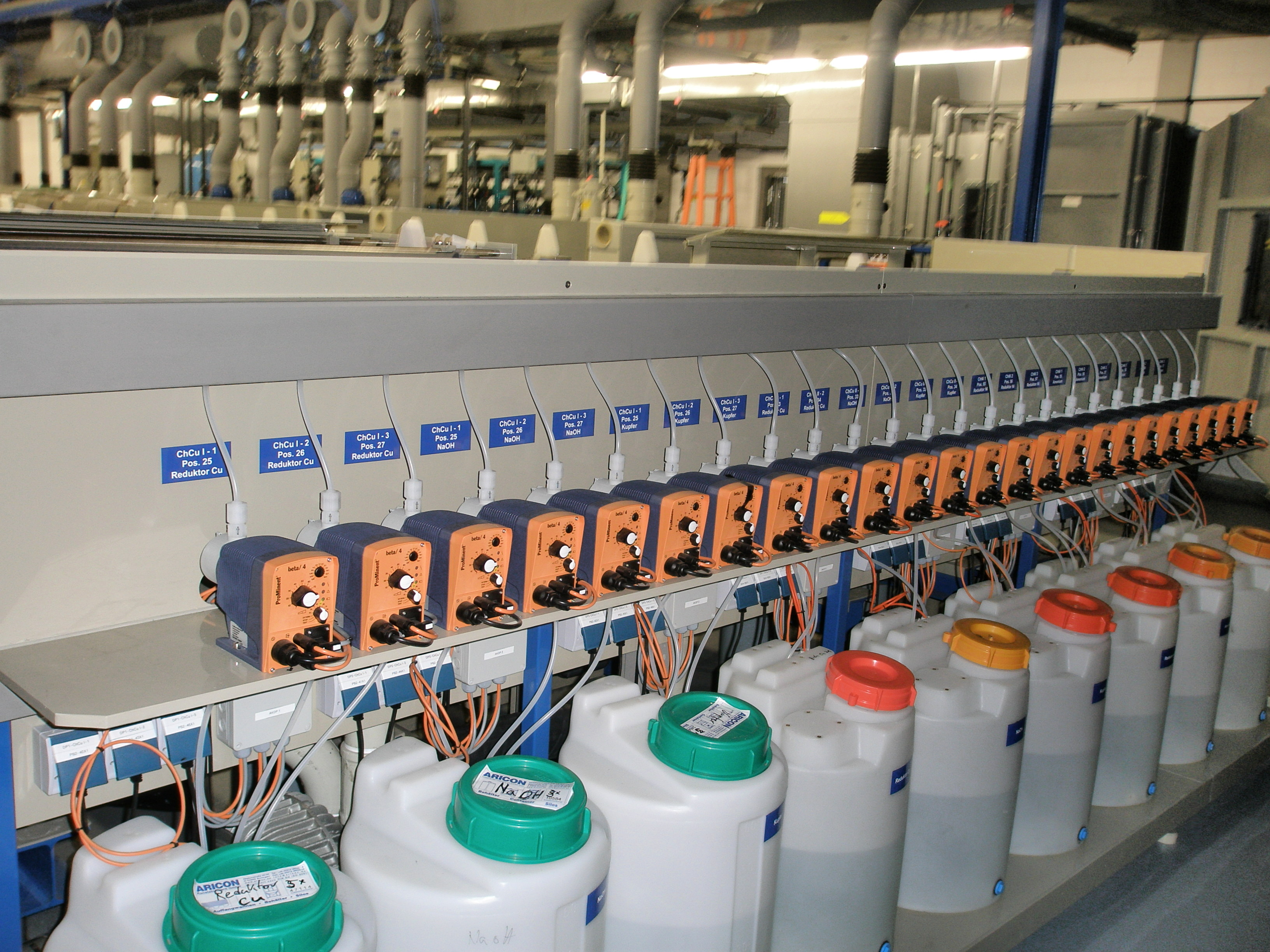 Neue vollautomatische Metallisierungsanlage bei der HARTING AG in der Schweiz, HARTING