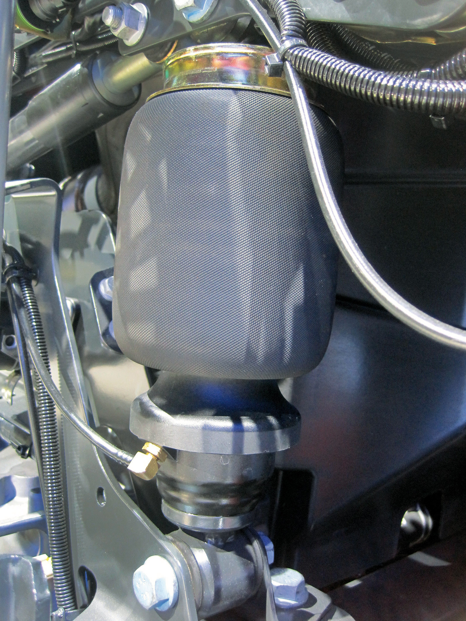 Contitech Air Spring System MATS 2012: ContiTech Presents Air Springs and Hose Line Systems ...