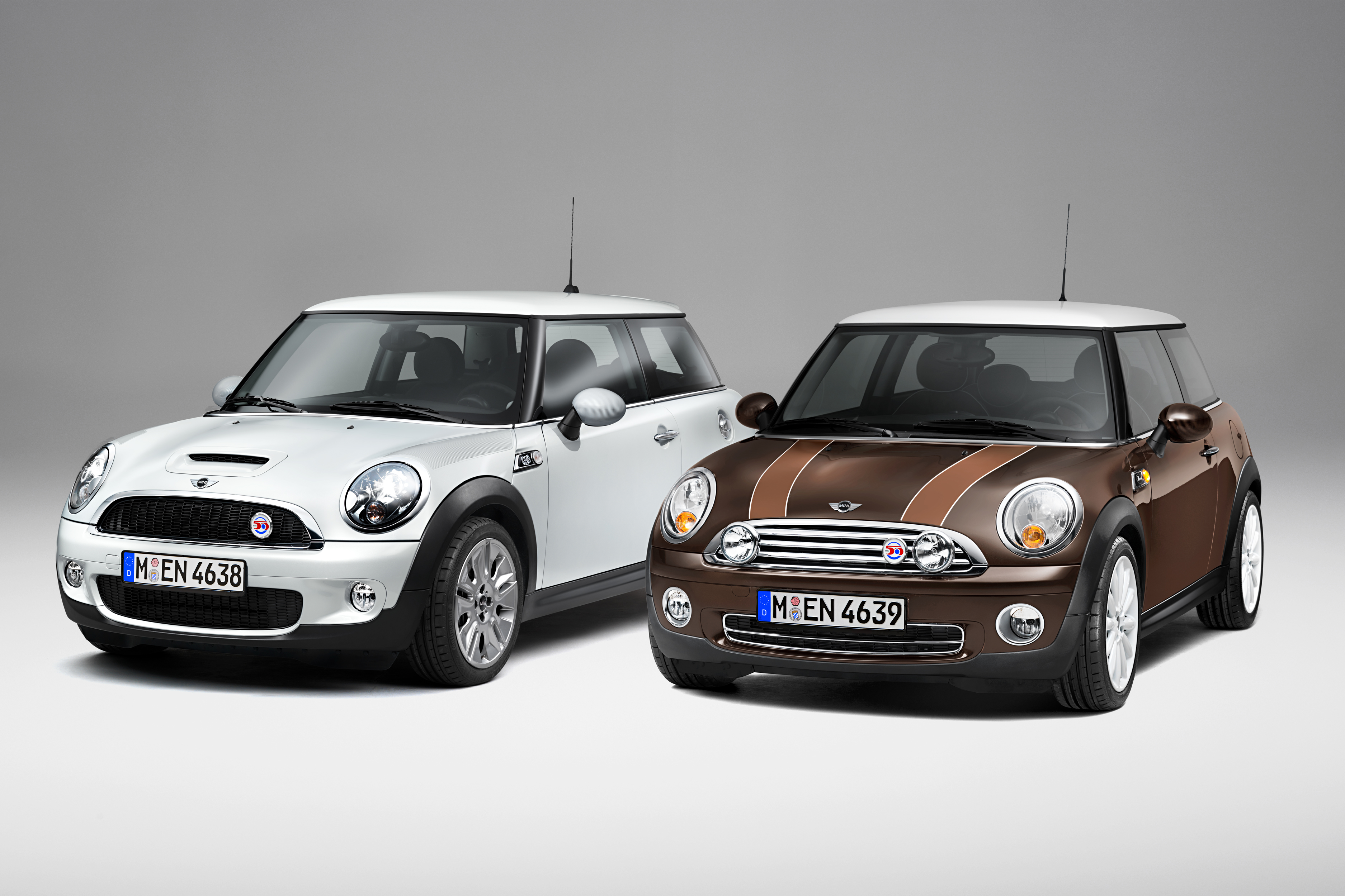 Мини сравнение. Mini Cooper s Mayfair r56. Mini r56 Mayfair. Mini 50 Camden. Мини Купер 50х.