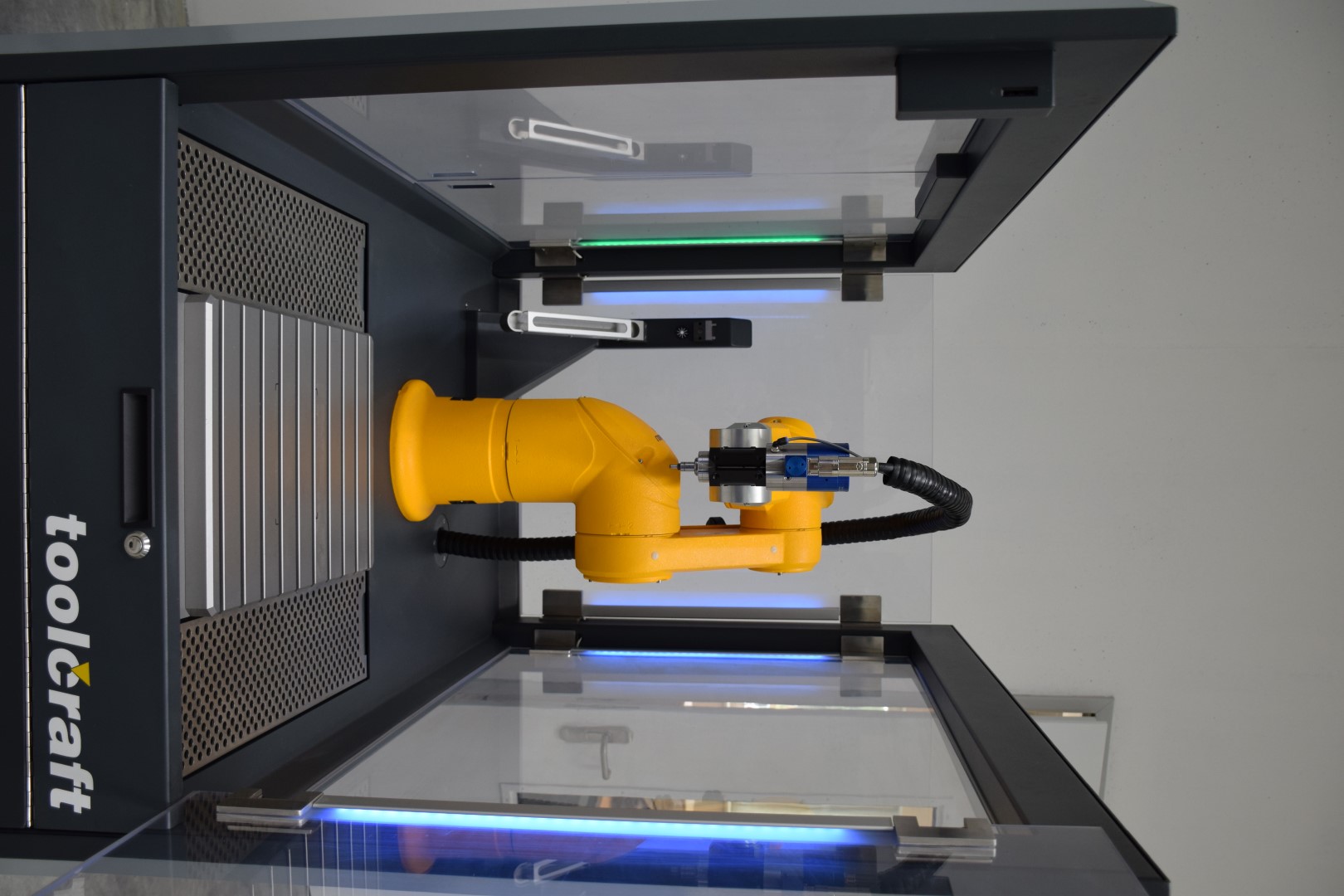 A simple way of building knowledge, toolcraft AG, Story - PresseBox