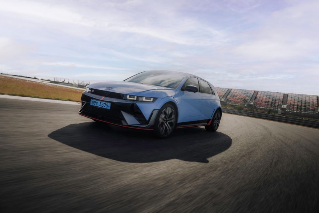 Mutig voraus Hyundai IONIQ 5 N stellt sich als erstes Elektrofahrzeug