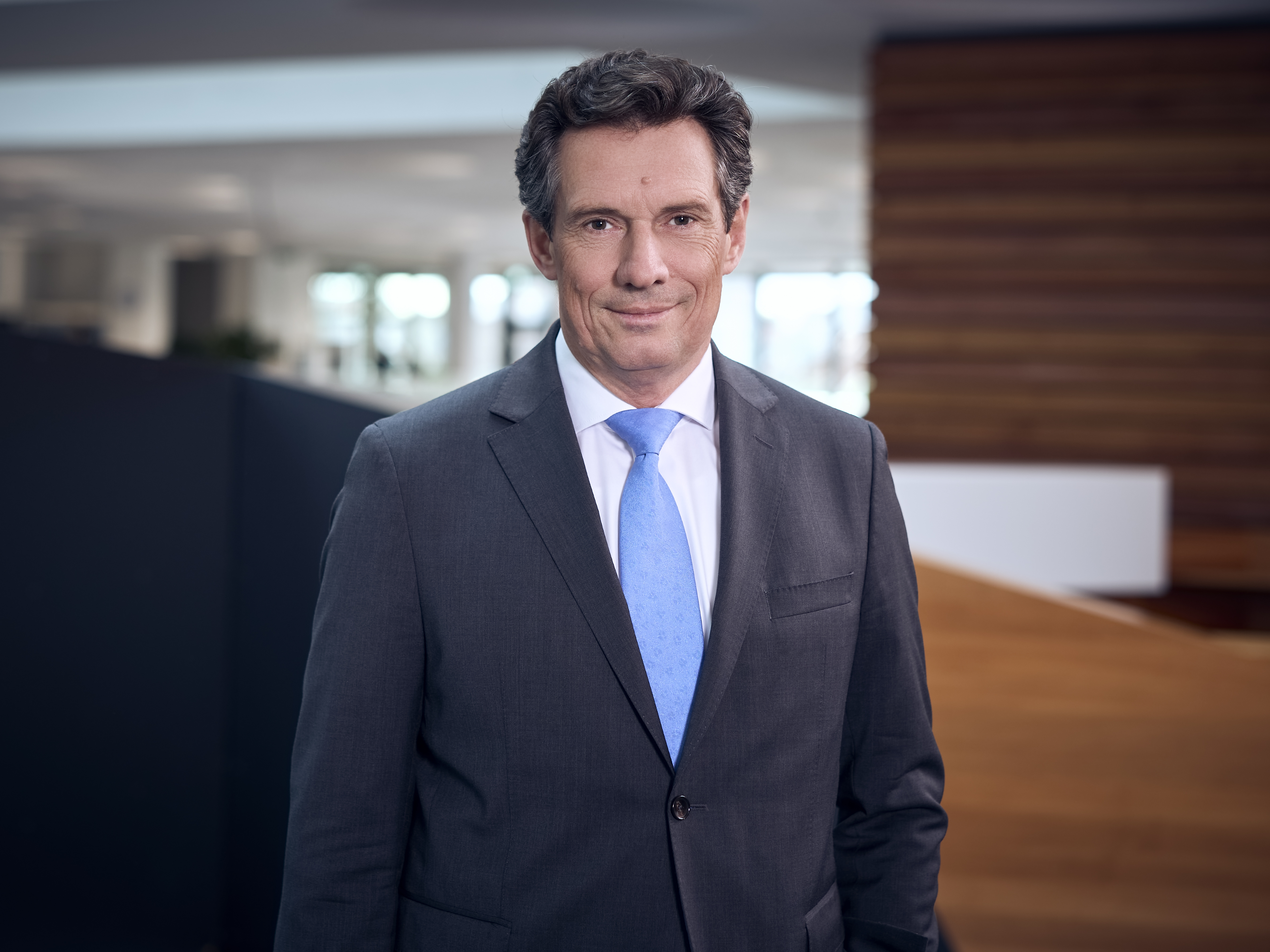 Jahresbilanz 2025: ZF steigert operative Performance und reduziert ...