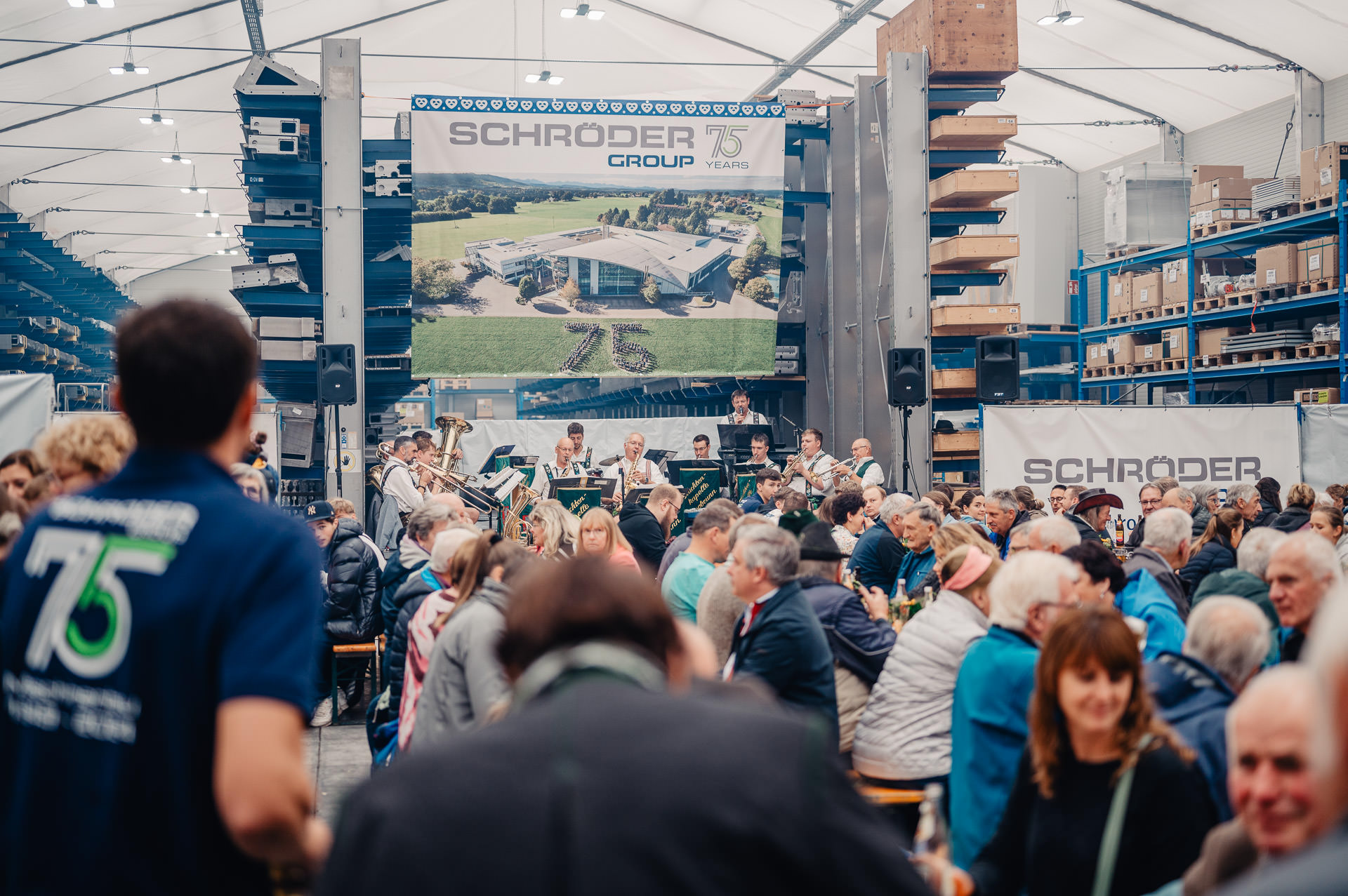 Mehr als 4000 Besucher, Schröder Group, Story - PresseBox