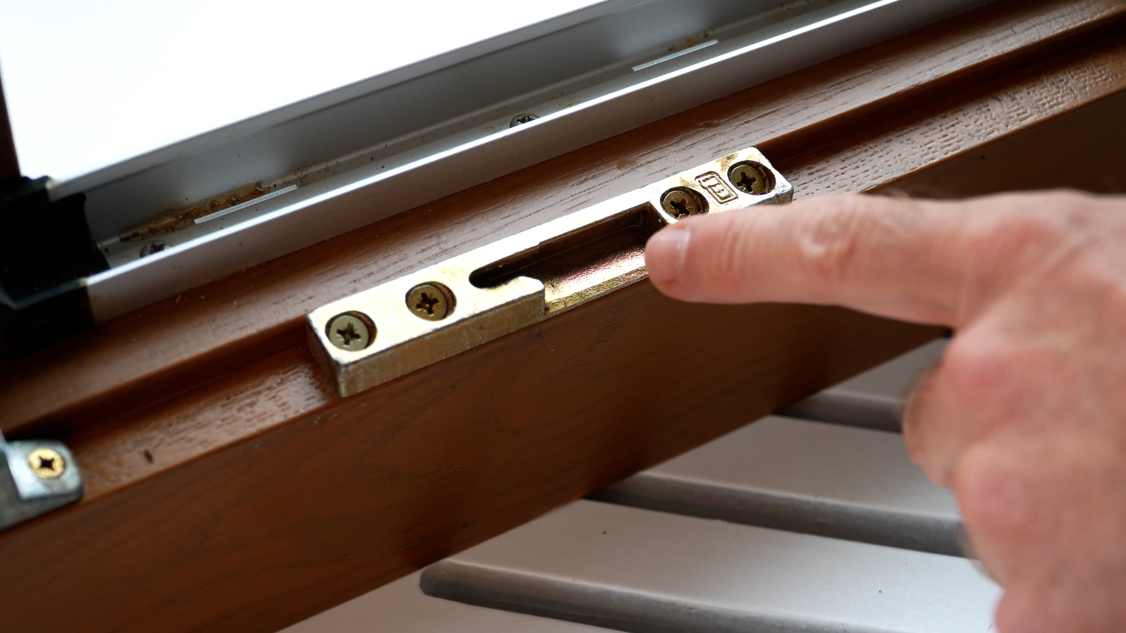 Elegantes Einbruchschutz Fenster Nachrusten Ebenbild