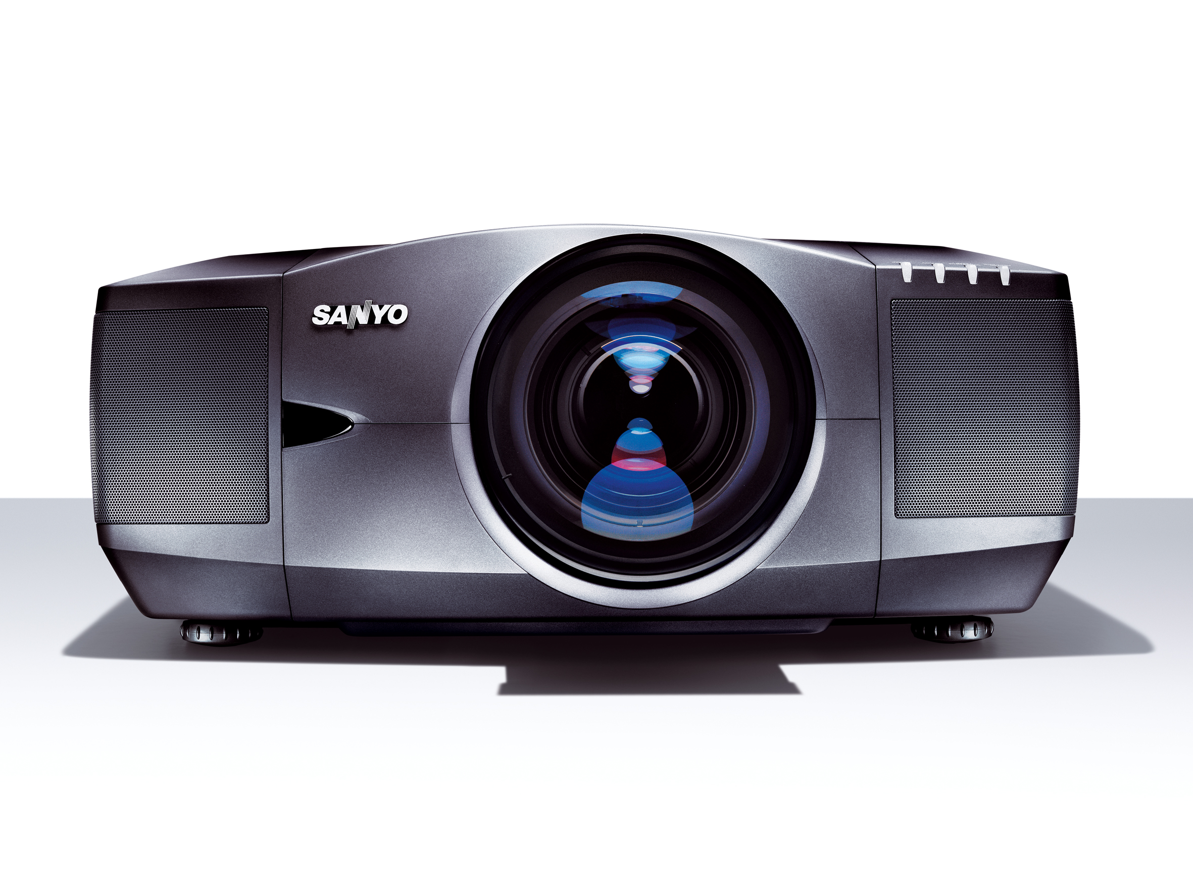 Sanyo plc. Sanyo PLC-xf45. Мультимедиа-проектор Sanyo PLC-xf40. Sanyo PLC-xd260o проектор. Multimedia Projector Sanyo PLC-xw20.