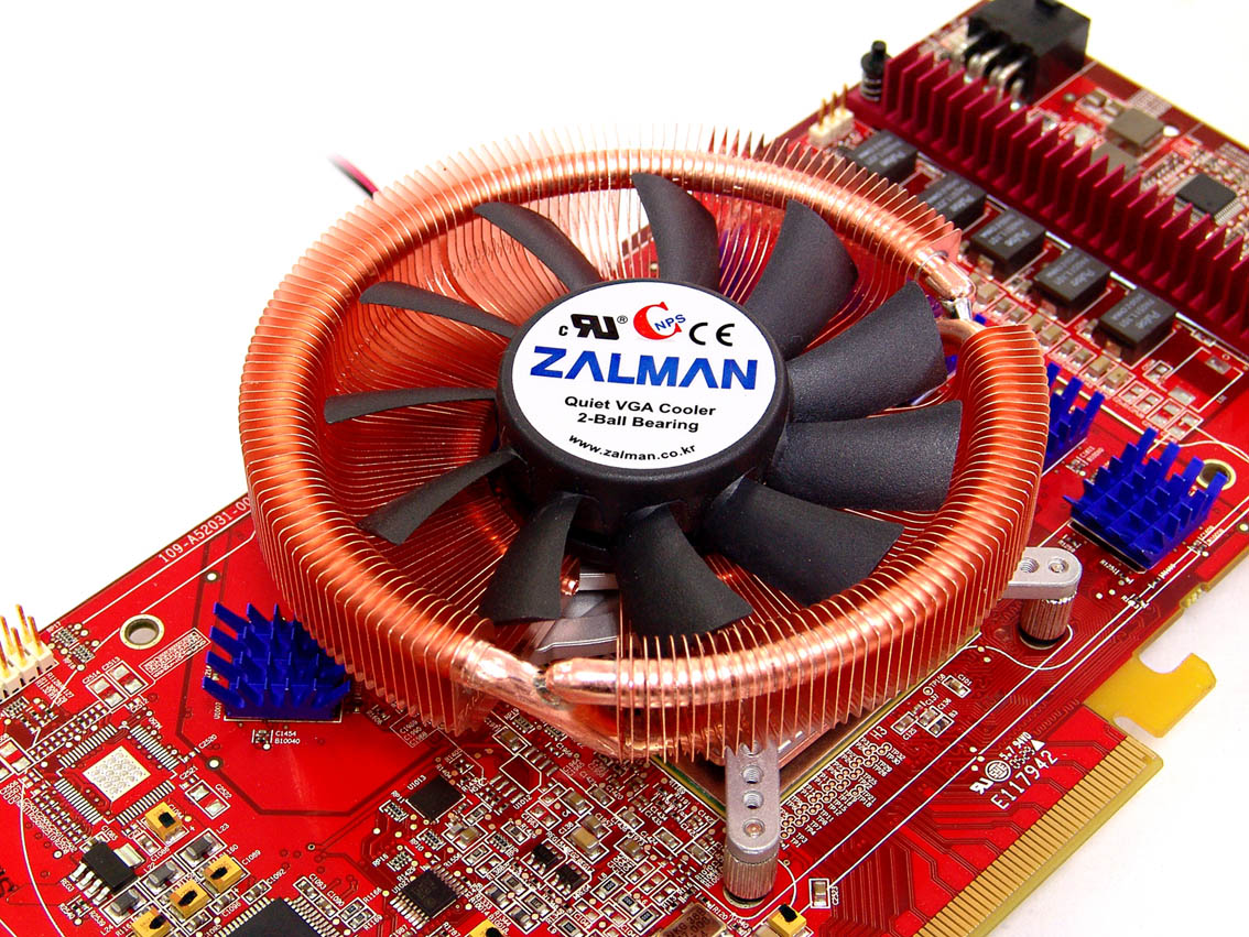 Zalman+VF900-Cu+auf+Karte_1.jpg