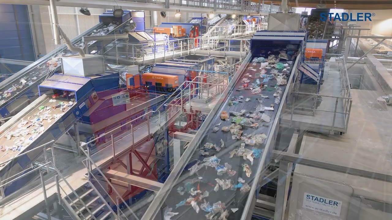STADLER sorting plant for plastic bottles and film