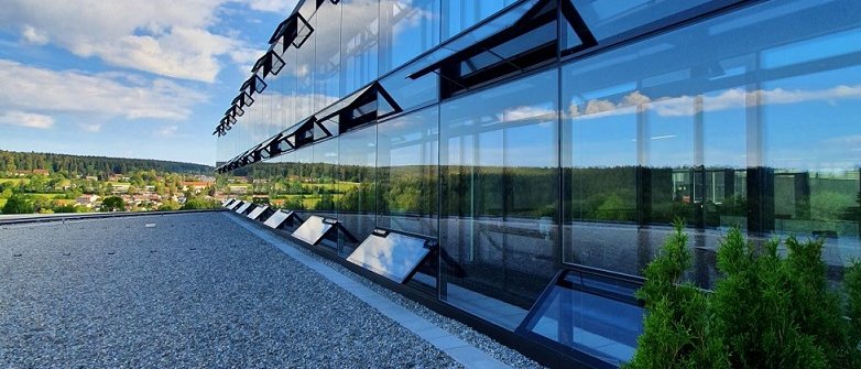 Titelbild der Firma Lacker GmbH
