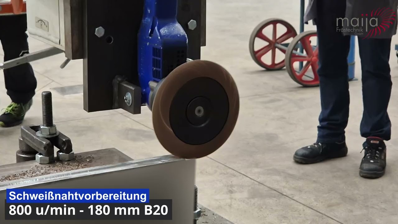Milling on a robot with a 150mm and 180mm milling disc