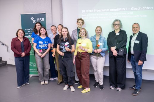 csm_10_Jahre_Meet_Mint_Gruppenbild_Copyright_HSB-Nils_Hensel_1b903f3eb8.jpg