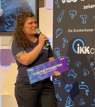 PM 11_26 Bild 1 Evelyne Pfundstein.jpg