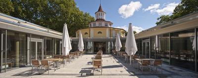 Mehr denn je ist das Turmrestaurant Ludwigshafen im Ebertpark ein Zentrum der Erholung und des Genusses, Foto: Caparol Farben Lacke Bautenschutz/Martin Duckek