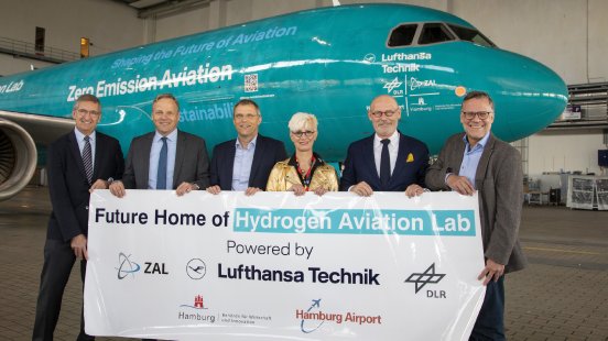 2022-10-28_PR-Image_Hydrogen-Aviation-Lab_00_3000px_Copyright_Lufthansa-Technik.jpg