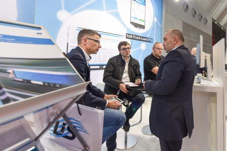 Symbolbild: Auf der Logistics & Distribution präsentiert die LIS AG unter anderem ihre mobile Anwendung AppSped, mit der Transportaufträge über Smartphones und Tablets abgewickelt werden. (Foto: LIS AG)