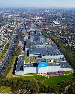 Das Bochumer Werk ist eines der größten Produktionsstandorte der Stahlsparte von thyssenkrupp. Hier sind etwa 2.000 Mitarbeiter beschäftig, davon rund 150 Auszubildende / Foto: thyssenkrupp Steel Europe AG