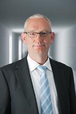 "Komponenten vernetzen sich in Zukunft auf intelligente Art und Weise selbst", erklärt Prof. Dr. Peter Post, Leiter Corporate Research & Programme Strategy bei Festo