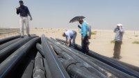 Sampling in Abu Dhabi: The SKZ has been testing the condition of pipes for more than 50 years (Photo: Ulli Eisenhut, SKZ)
