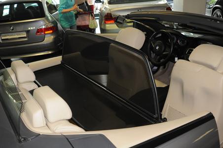 BMW 6 - er E64 Windschott