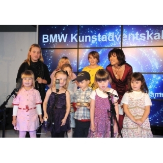 Öffnung des ersten Kalenderfensters des BMW Kunstadventskalender 2009