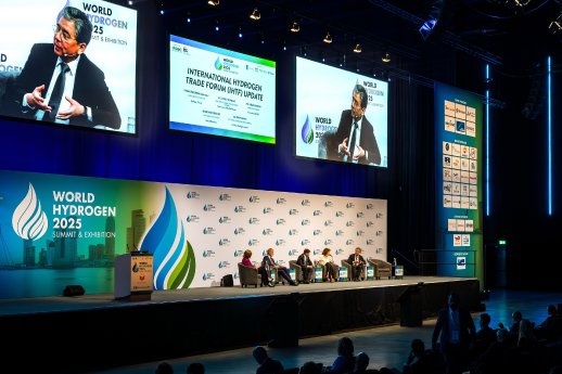 hyundai-world-hydrogen-summit-2025-02.jpg