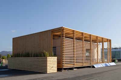 as von der Czech Technical University entworfene AIR House ist besonders energieeffizient und bietet seinen Bewohnern größtmöglichen Komfort (Copyright by Jason Flakes U.S. Department of Energy Solar Decathlon)