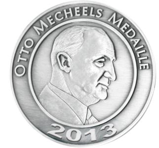 Prof. Dr. Stefan Mecheels hat die Otto-Mecheels-Medaille in Gedenken an seinen Großvater inauguriert, der die Hohenstein Institute im Jahr 1946 gründete. ©Hohenstein Institute