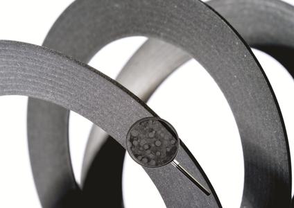 3M Dyneon Compound NST 1111R has been developed for the production of radial shaft and piston seals and provides significant advantages for many mechanical and plant engineering applications.