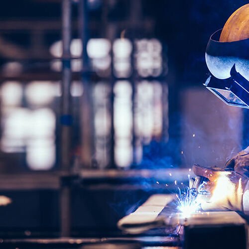 Spezielle Microsoft-Abos vernetzen Service und Produktion