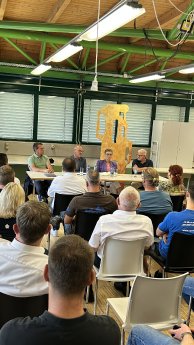 PM 50_26 Bild 2 Infoveranstaltung zur Reform der ÜBA im LK Lörrach.jpeg