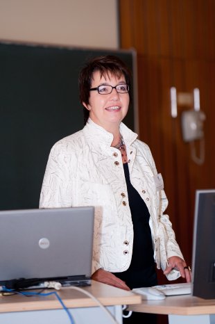 Dr. Martina Staedtler-Schumann.jpg