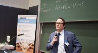 Prof. Florian Puch, Leiter des Fachgebiets Kunststofftechnik und Organisator des 21. Thüringer Werkstofftags (© Eleonora Hamburg)