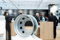 With bluemint® Steel, thyssenkrupp Steel is presenting its steel with significantly reduced CO2 intensity at Green Steel World 2023 which is already available today. With its technologically leading concept for decarbonizing steel production tkH2Steel®, the steelmaker aims to produce carbon neutral steel by 2045 at the latest