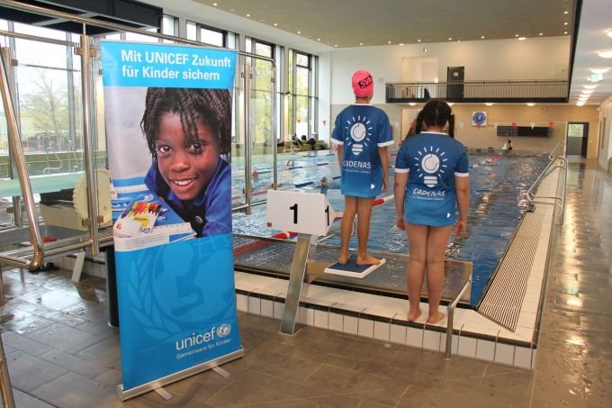 2017-11-08_unicef_schwimmen_cadenas-282fa623.jpg