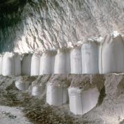 Eingelagerte BigBags im Bergwerk