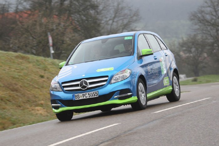 i-Mobility-Rallye-2016-Startnummer-034-Mercedes-Benz-B-Klasse-Electric-Drive-Oliver-Bausch-Wolfg.jpg