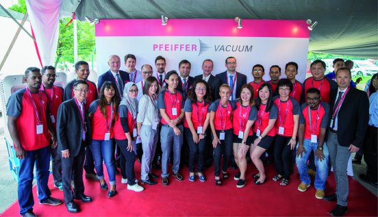 Pfeiffer Vacuum - Malaysia Team - cmyk.jpg