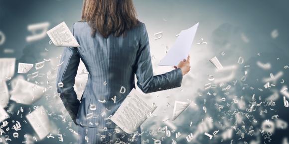 Immer komplexer werden die Zulassungs- und Melde-Prozeduren für BHKW-Anlagenbetreiber und KWK-Anlagenbetreiberinnen (AdobeStock - Sergey Nivens)