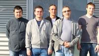 (l - r): Catalin Dragu, Nicolae Pricopie, Aurel Satnoianu and Valentin Apostol from Avitech together with Volker Wäschle from primion, who headed up the training.