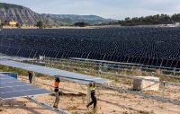 ABO Energy errichtet einen spanischen Solarpark.