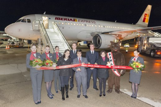 2013-10-28-TXL-Iberia-Express-D4B9092.jpg