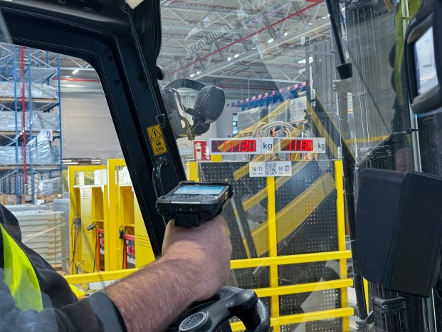 LIS x Kardex_Waage.jpg