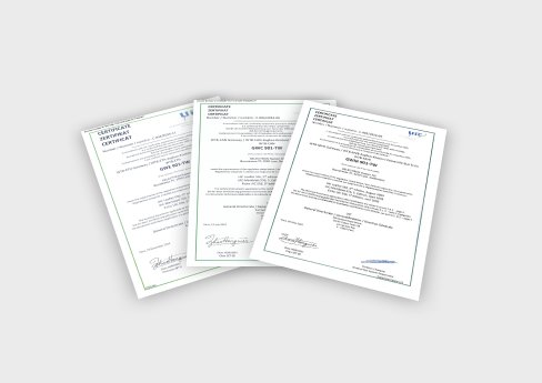 Three_Certificats.jpg