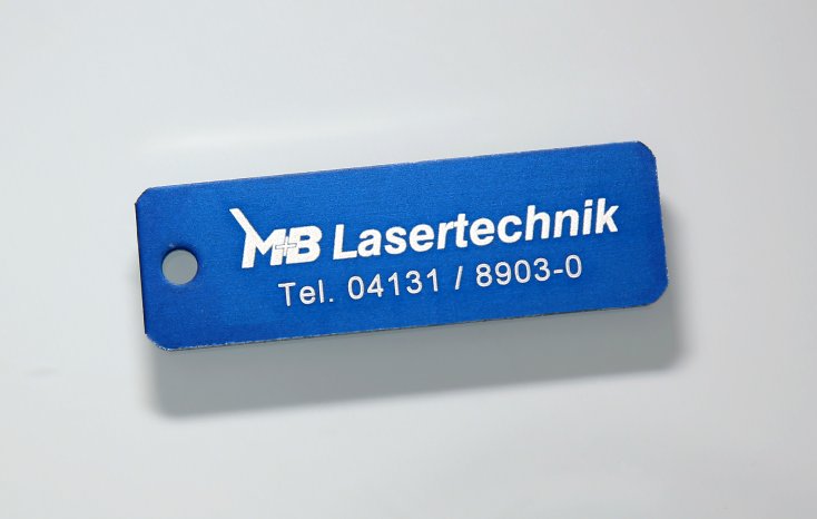 Fälschungssichere Kennzeichnungen durch laser-beschriftete Schilder und Etiketten von M+B Lasertechnik, M + B Lasertechnik GmbH, Pressemitteilung PresseBox