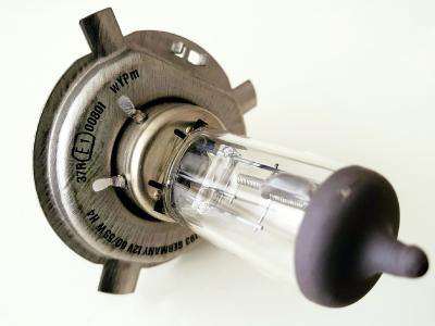 Lampen nachrüsten für mehr Licht? Mit Genehmigungszeichen kein Problem!