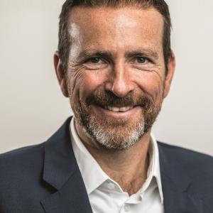 Dr Stefan Anschütz initions AG Telematik Markt