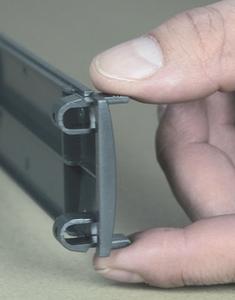 Quickfix Blanking Panels are equipped with integrated fixing clips on both sides of the panel.