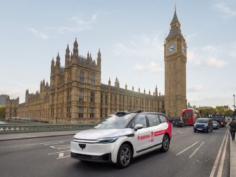Freenow%20by%20Lyft%20x%20Baidu%20Apollo%20Go.jpg