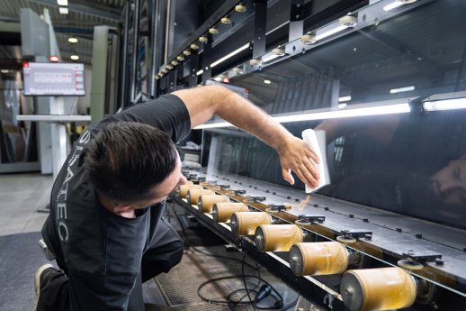 Produktion-Scheibreinigung-Silatec.jpg