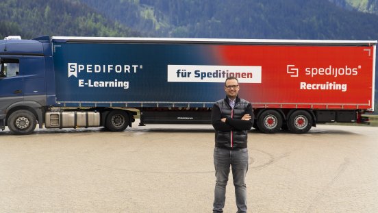 INN-ovativ LKW.jpg